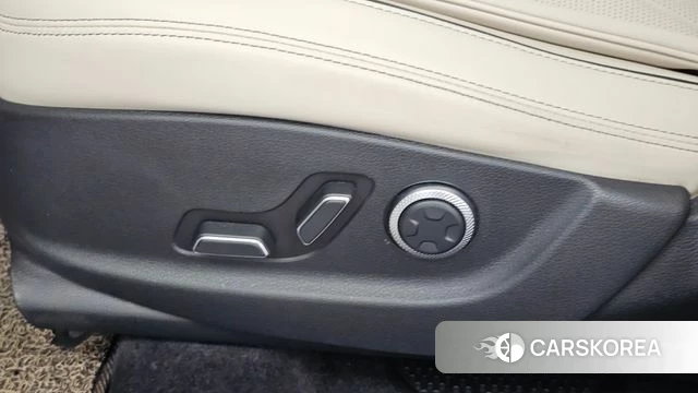 Genesis GV70 id 4505848 из Кореи 24