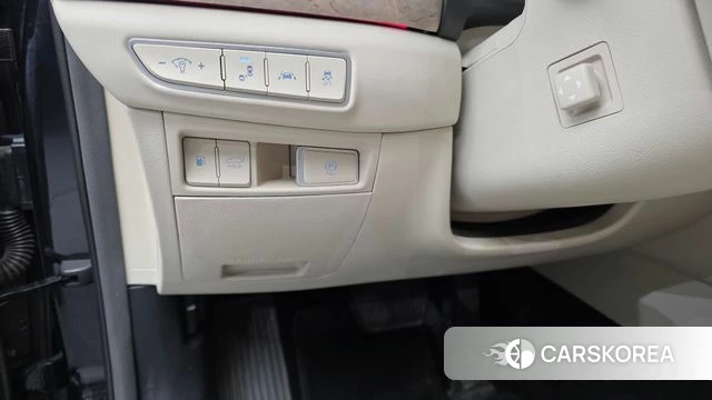 Genesis G90 id 4688769 из Кореи 24