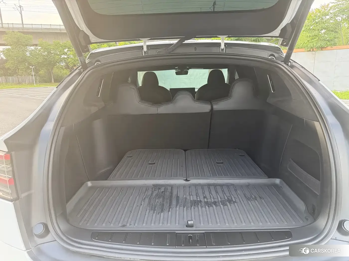 Tesla Model X id 4545634 из Китая 24