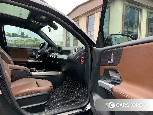 Mercedes-Benz GLB id 4353692 из Китая 24