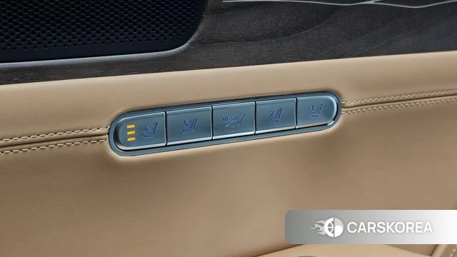 Genesis G90 (RS4) id 4675493 из Кореи 24