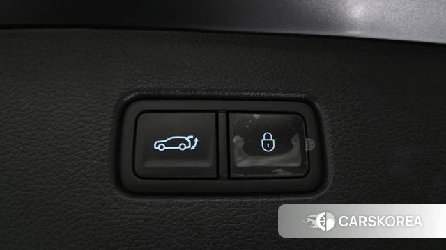 Genesis GV80 id 4202024 из Кореи 24