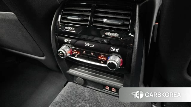 BMW 5 Series (G30) id 4881343 из Кореи 24