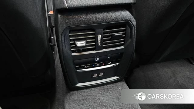 BMW i4 id 4934729 из Кореи 24