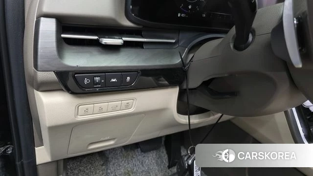 Kia Carnival 4th generation id 4244924 из Кореи 24