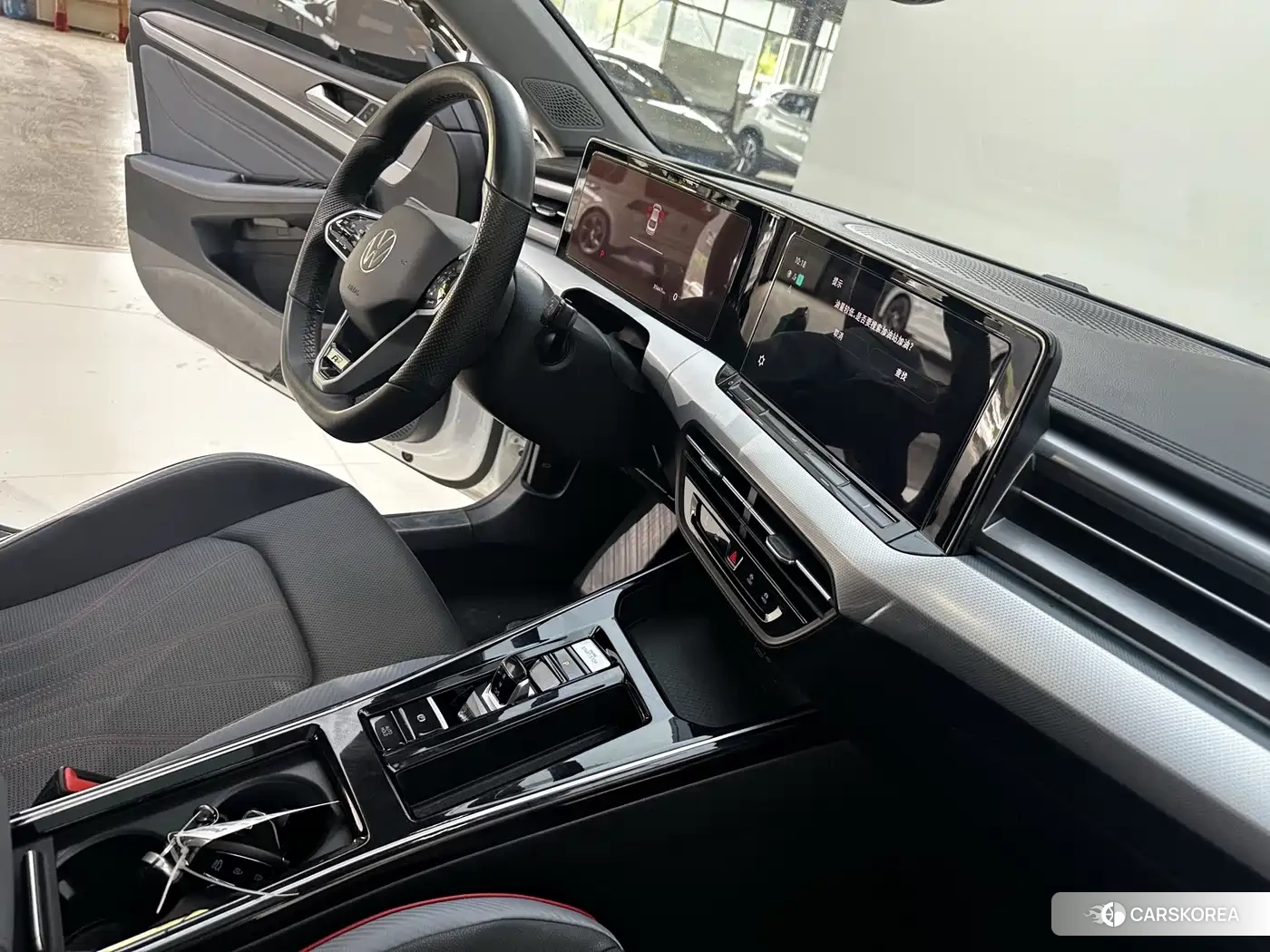 Volkswagen Lamando id 4644554 из Китая 24