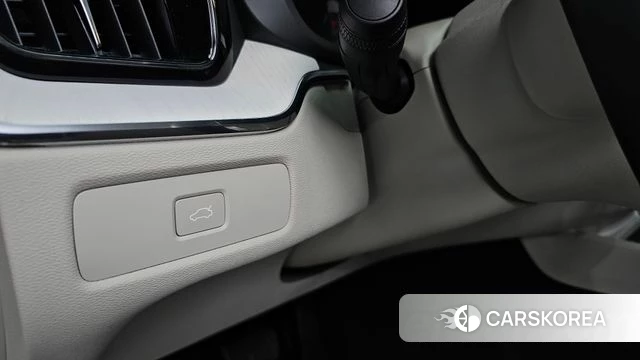 Volvo XC60 second Generation id 4353974 из Кореи 24
