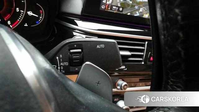 BMW 5 Series (G30) id 4385127 из Кореи 24
