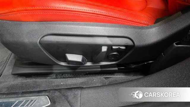 BMW 1 Series (F40) id 4726983 из Кореи 24
