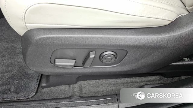 Kia Carnival 4th generation id 4443304 из Кореи 24