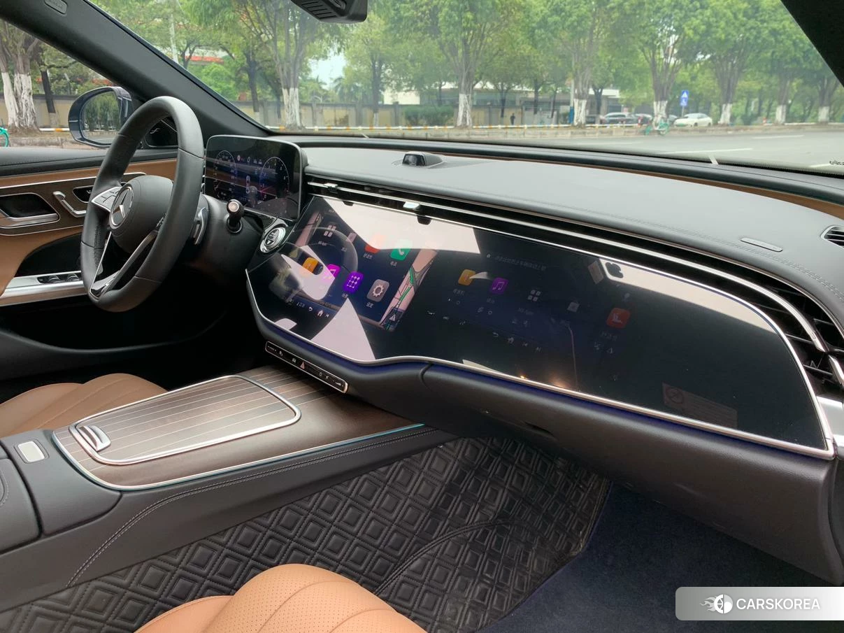 Mercedes-Benz E-Class id 4479543 из Китая 24