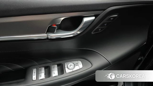 Hyundai The New Grandeur IG Hybrid id 4410347 из Кореи 24