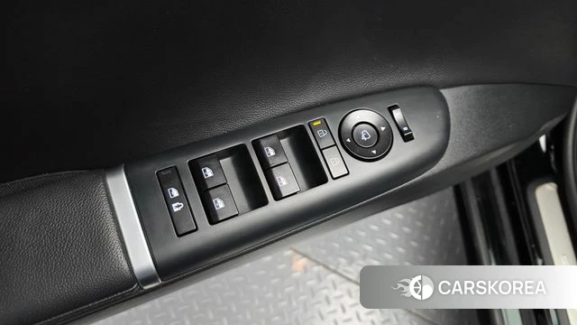 Hyundai Grandeur Hybrid (GN7) id 4349699 из Кореи 24