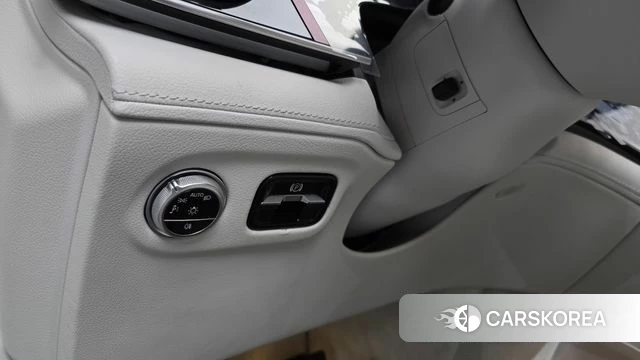 Mercedes-Benz EQS SUV X296 id 4725712 из Кореи 24