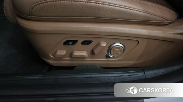 Hyundai Grandeur (GN7) id 4201054 из Кореи 24