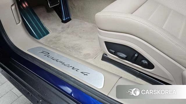 Porsche Panamera (976) id 4565805 из Кореи 24