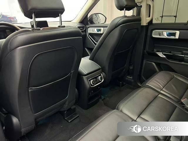 Ford Explorer id 4374755 из Китая 24