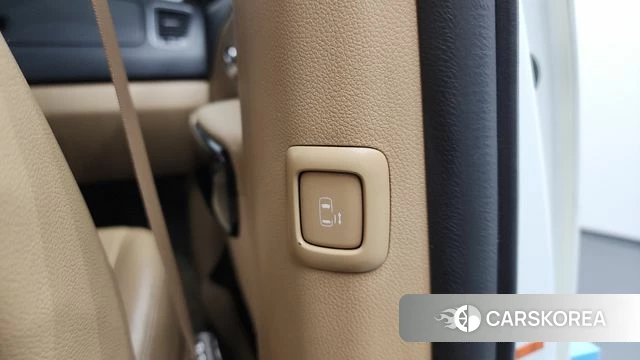 Kia The New Carnival id 4188541 из Кореи 24