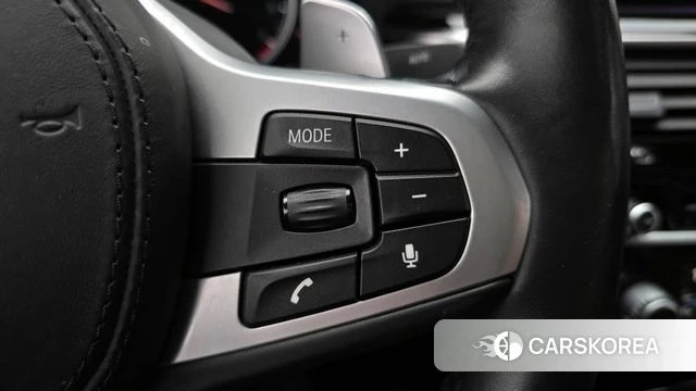 BMW 5 Series (G30) id 4251276 из Кореи 24