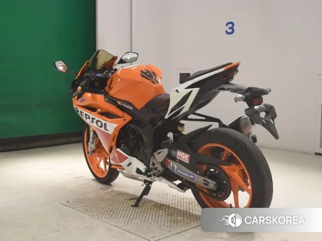 Honda CBR250RR id 3946992 из Японии 24