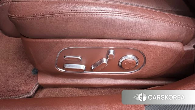 Genesis G90 (RS4) id 4711415 из Кореи 24
