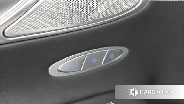 Genesis GV70 id 4757360 из Кореи 24