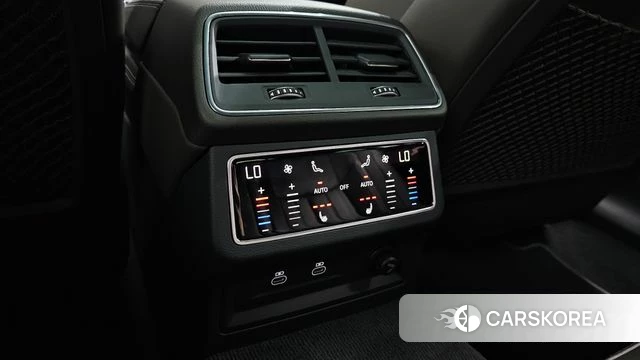 Audi A7 (4K) id 4489414 из Кореи 24