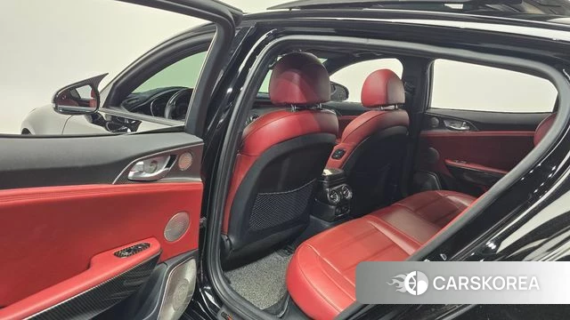 Kia Stinger id 4642572 из Кореи 24