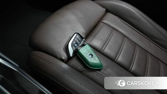 BMW 3 Series (G20) id 4651059 из Кореи 24