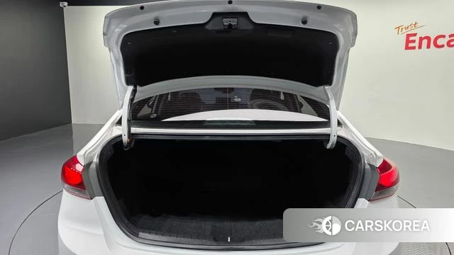 Hyundai Avante AD id 4502852 из Кореи 24