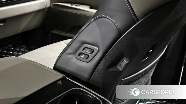 Kia The New Carnival 4th Generation id 4349421 из Кореи 24