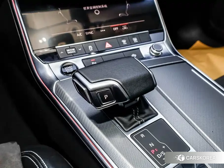 Audi A7L id 4601169 из Китая 24