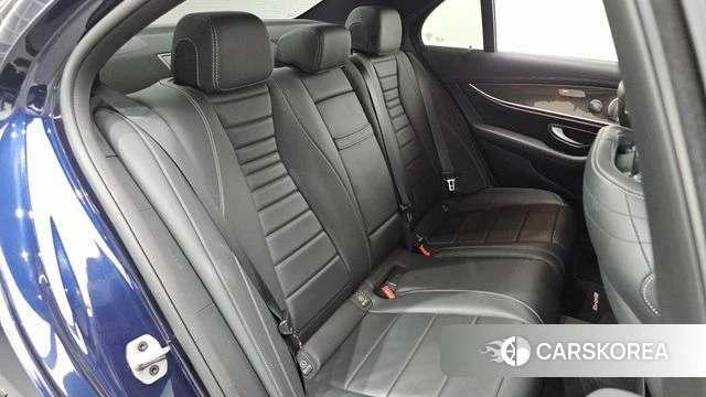 Mercedes-Benz E-Class W213 id 4759828 из Кореи 24