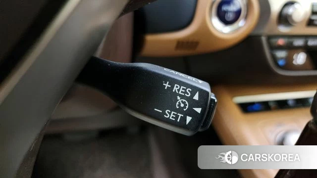 Lexus New ES300h id 4339801 из Кореи 24