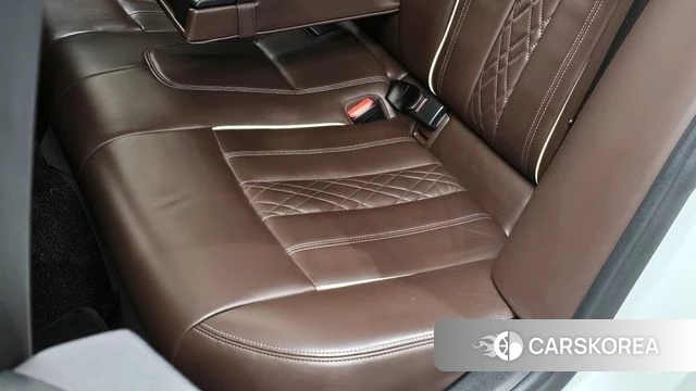 BMW 5 Series (G30) id 4246274 из Кореи 24