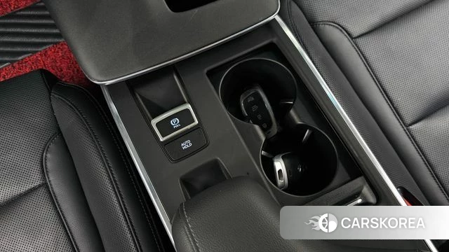 Hyundai The New Grandeur IG id 4402489 из Кореи 24