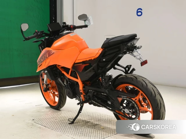 Проданный KTM 390 DUKE id 4009617 из Японии, фото 9