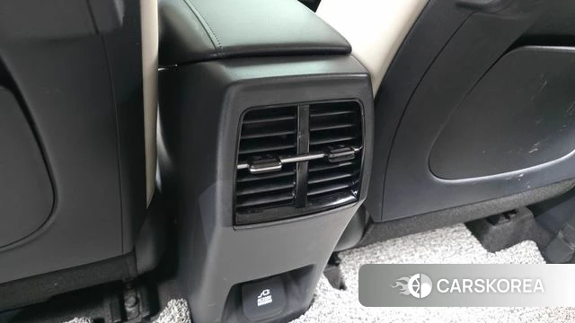 Kia Di Ol Nu Niro id 4281731 из Кореи 24