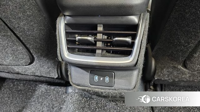 Hyundai Grandeur (GN7) id 4880064 из Кореи 24