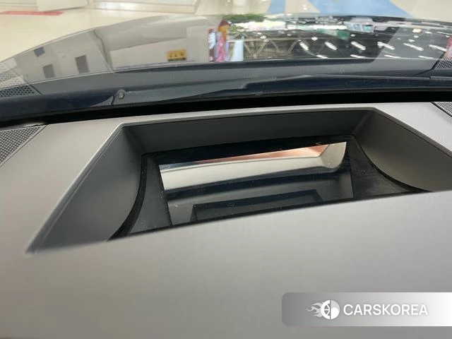 Audi A6L id 3926940 из Китая 24