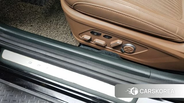 Hyundai Grandeur (GN7) id 4500372 из Кореи 24