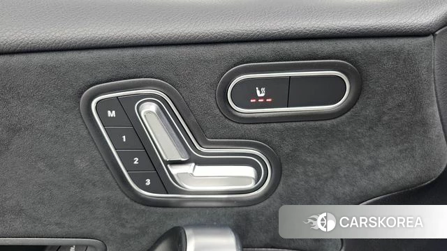 Mercedes-Benz A-Class W177 id 4585260 из Кореи 24