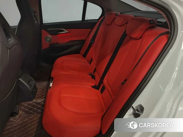 BMW 1 series id 4277181 из Китая 24