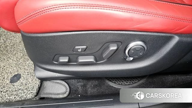 Genesis GV70 id 4383537 из Кореи 24