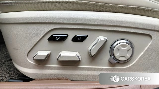 Hyundai Grandeur Hybrid (GN7) id 4414486 из Кореи 24