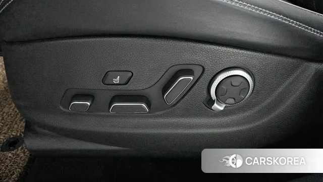 Genesis GV70 id 4324491 из Кореи 24