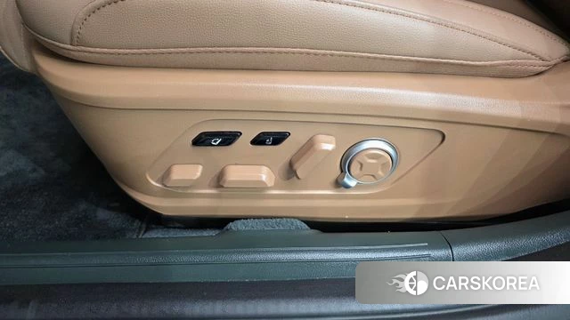 Hyundai Grandeur Hybrid (GN7) id 4408507 из Кореи 24