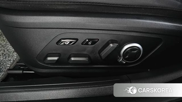 Hyundai Grandeur (GN7) id 4266841 из Кореи 24