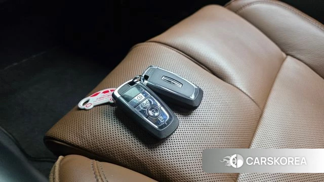 Lincoln Aviator 2nd generation id 4739744 из Кореи 24
