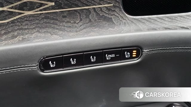 Genesis G90 (RS4) id 4879695 из Кореи 24